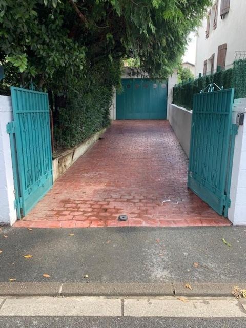 Apartment 55 M2, Sunny Garden & Pool In Villa 1905 Hendaye Εξωτερικό φωτογραφία
